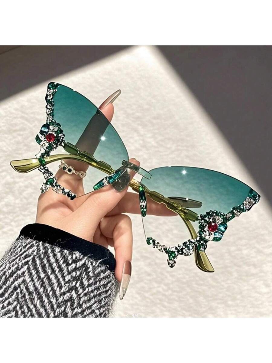 Dazzling Women's Rhinestone Butterfly - Lightweight, Stylish For Driving And Sports