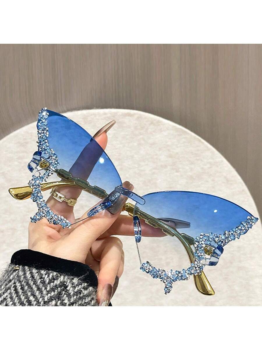 Dazzling Women's Rhinestone Butterfly - Lightweight, Stylish For Driving And Sports