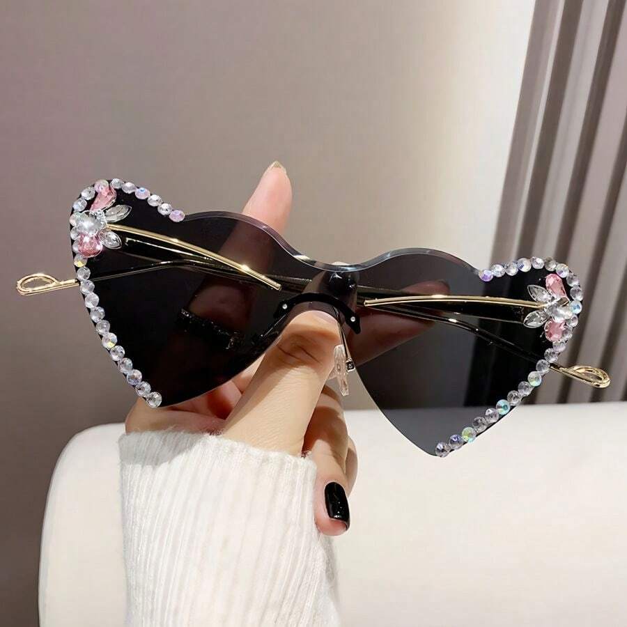 1pcs Heart Shaped One-Piece Women Fashion Eyeglasses Luxury Rhinestone Flower Decoration Tone Music Festival