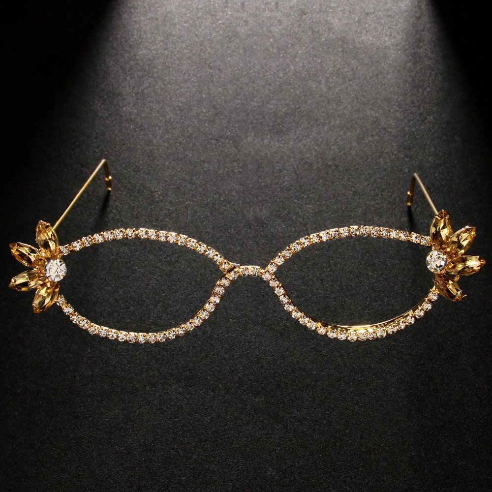 A New Type Of Irregular Oval Eyeglass Frame, Fashionable And Simple European And American Street Photography