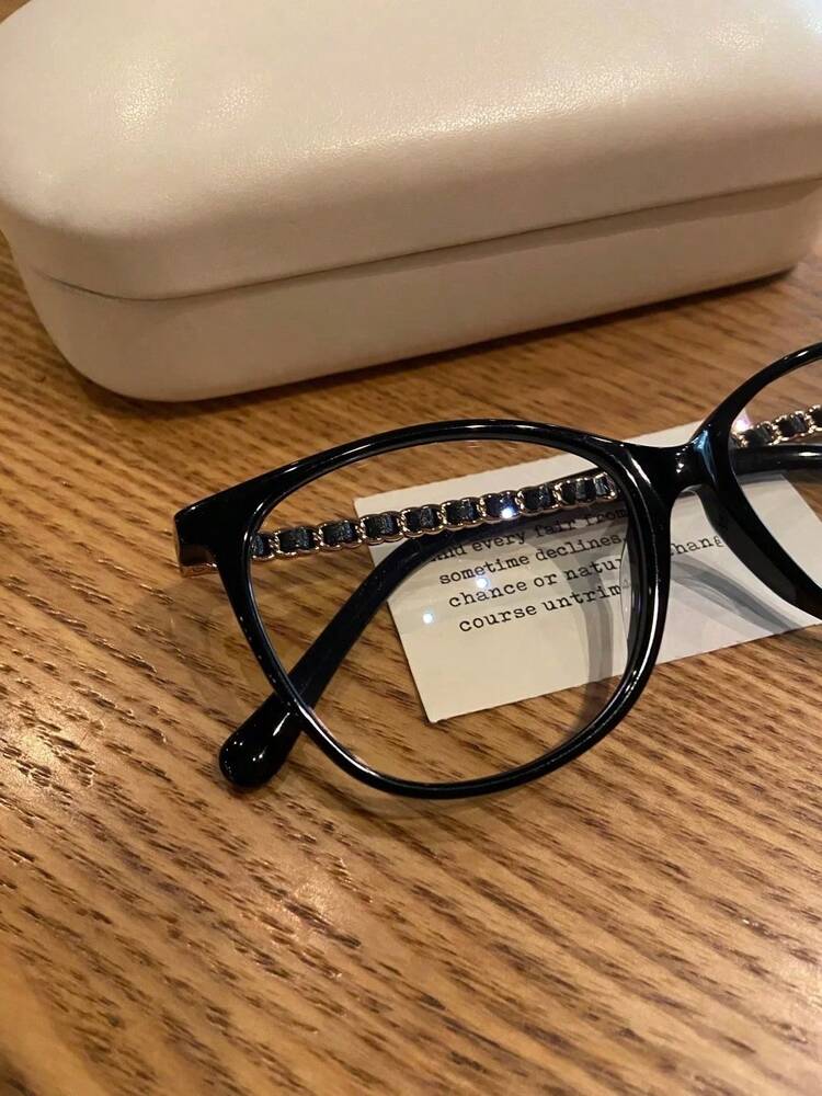 Luxurious Ladies' Flat Blue Light Glasses with Leopard Print Frame