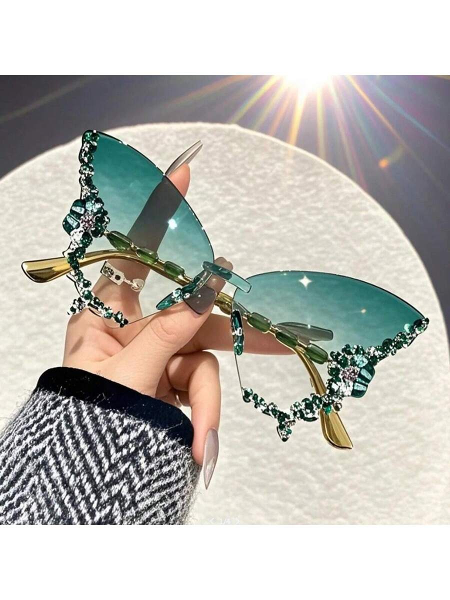 Dazzling Women's Rhinestone Butterfly - Lightweight, Stylish For Driving And Sports