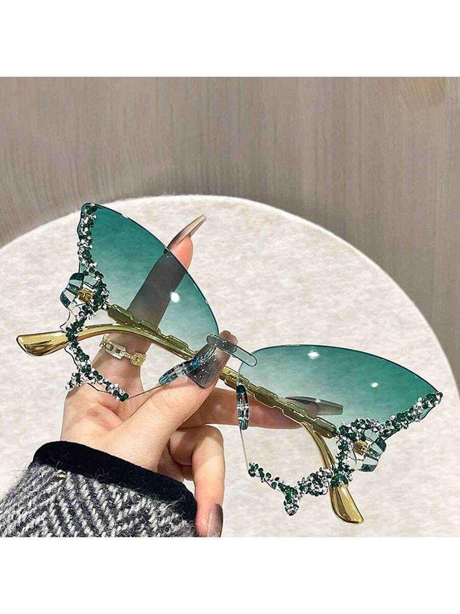 Dazzling Women's Rhinestone Butterfly - Lightweight, Stylish For Driving And Sports