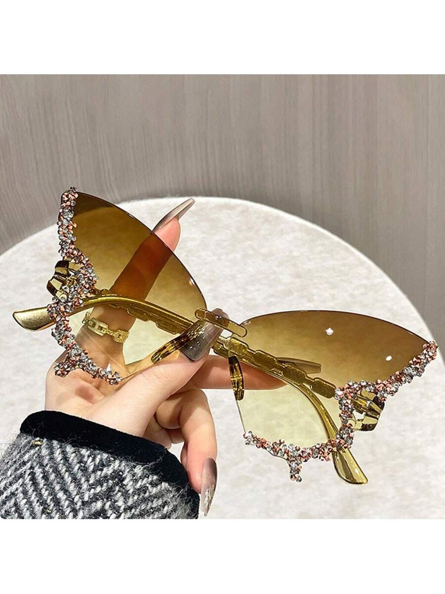 Dazzling Women's Rhinestone Butterfly - Lightweight, Stylish For Driving And Sports