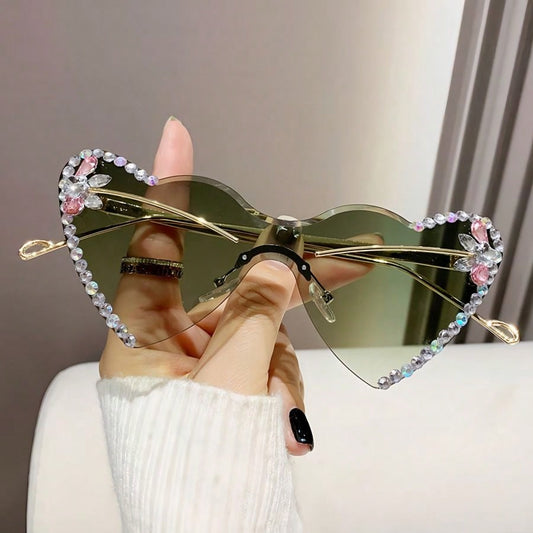 1pcs Heart Shaped One-Piece Women Fashion Eyeglasses Luxury Rhinestone Flower Decoration Tone Music Festival
