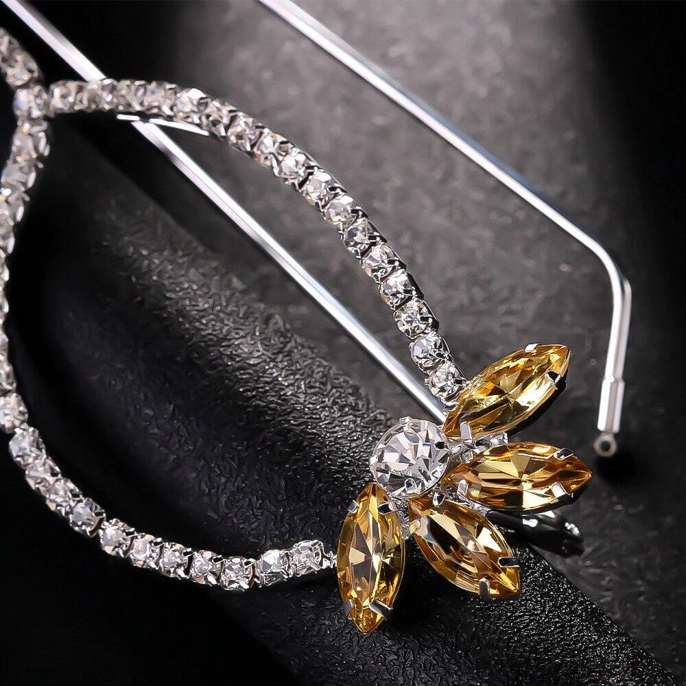 A New Type Of Irregular Oval Eyeglass Frame, Fashionable And Simple European And American Street Photography